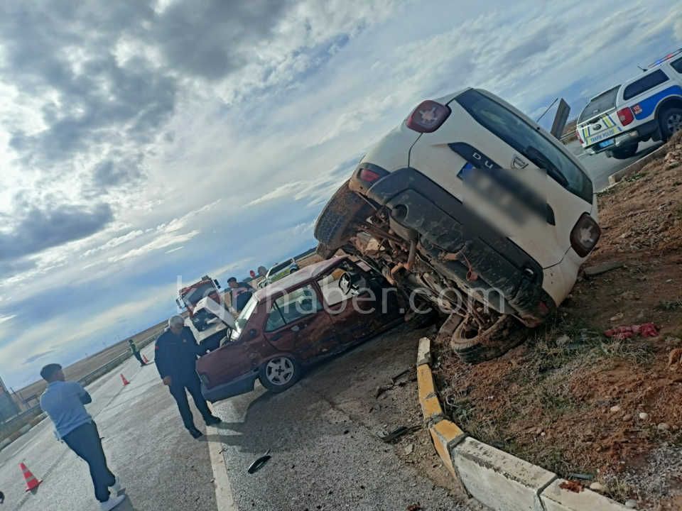 Karaman Ereğli Yolunda Iki Araç Çarpıştı 2 Yaralı4