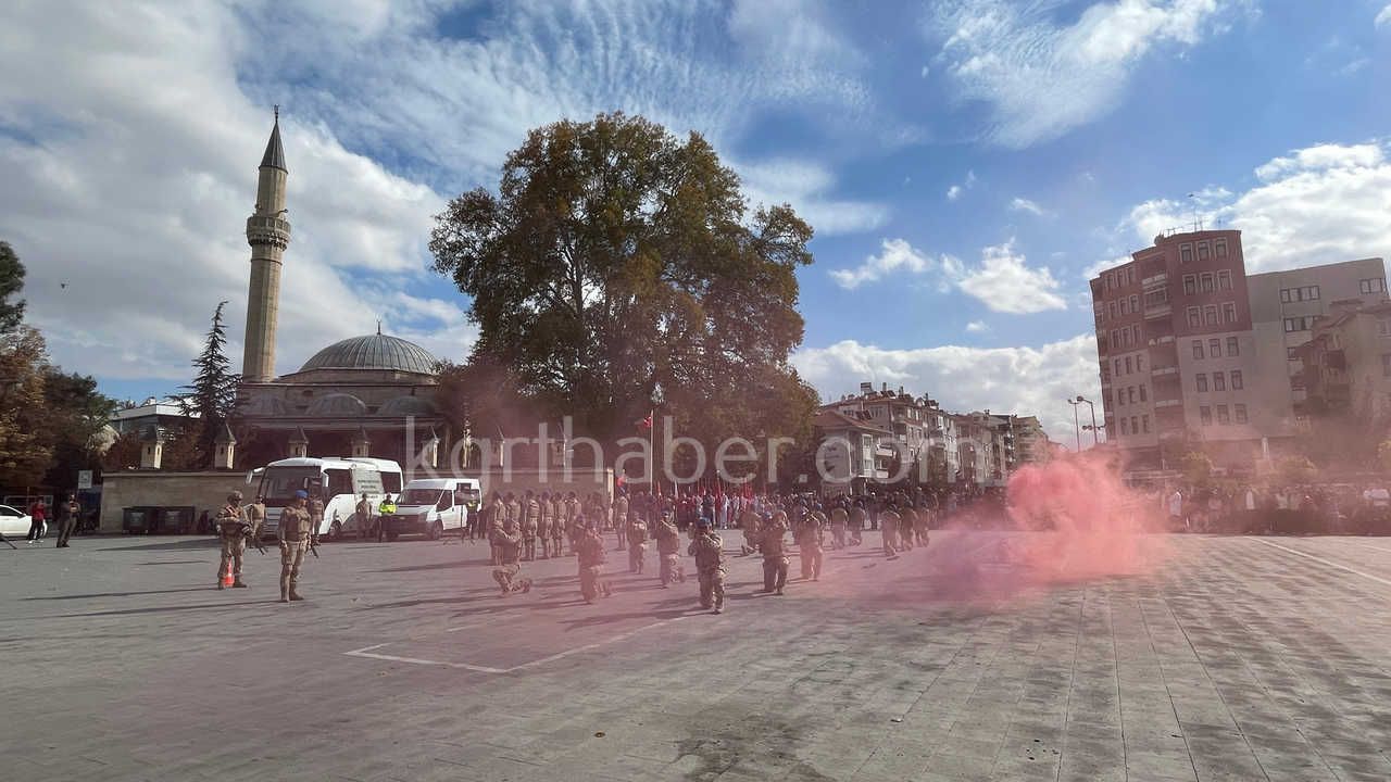 Karamanda 29 Ekim Kutlamalari Oncesi Prova Yapildi3