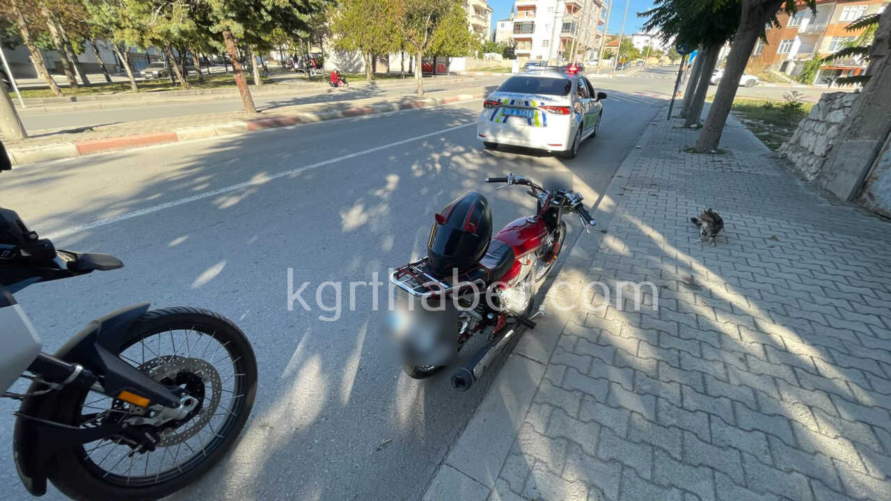 Karamanda Akrobasi Hareketleri Yapan Motosiklet Surucusune 47 Bin Lira Ceza4