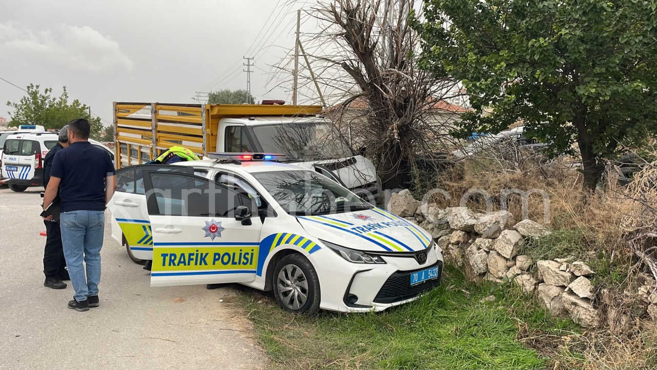 Karaman’da Alkollü Sürücünün Kullandığı Kamyonet Polis Otosuyla Çarpıştı 2 Polis Yaralı8
