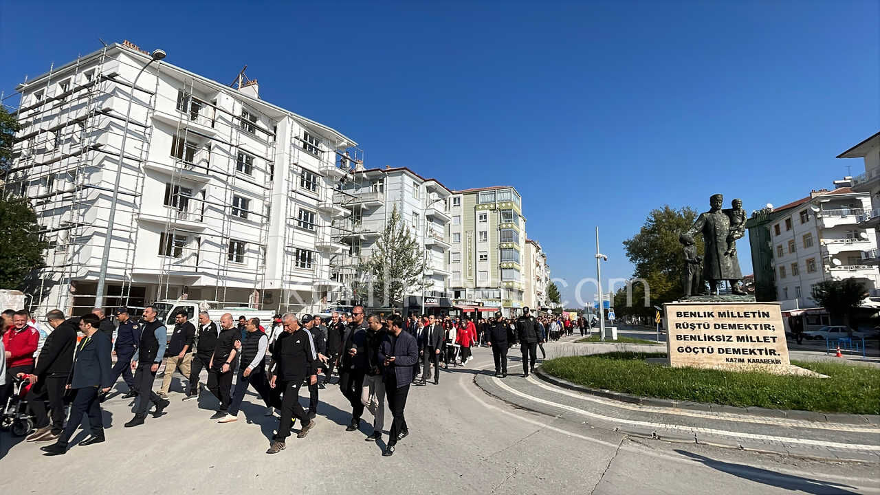 Karamanda Amator Spor Haftasi Etkinlikleri Kortej Yuruyusuyle Basladi8