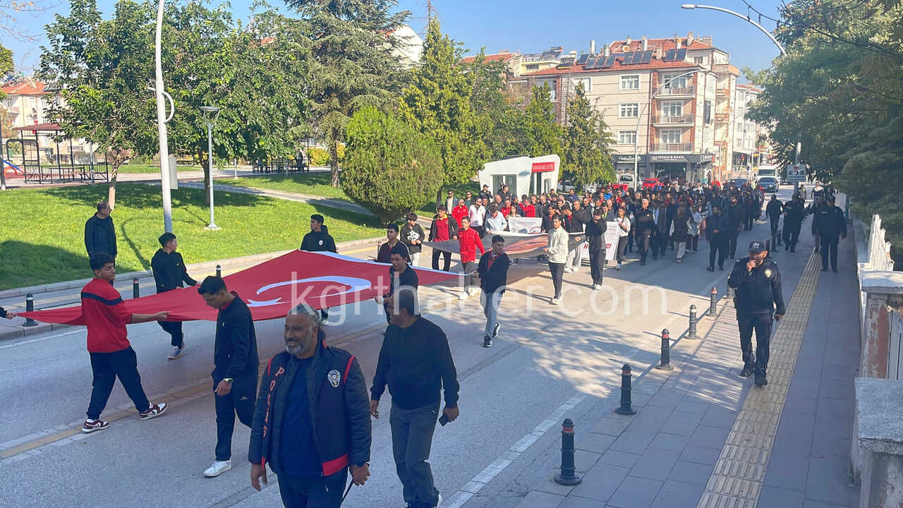 Karamanda Amator Spor Haftasi Etkinlikleri Kortej Yuruyusuyle Basladi9