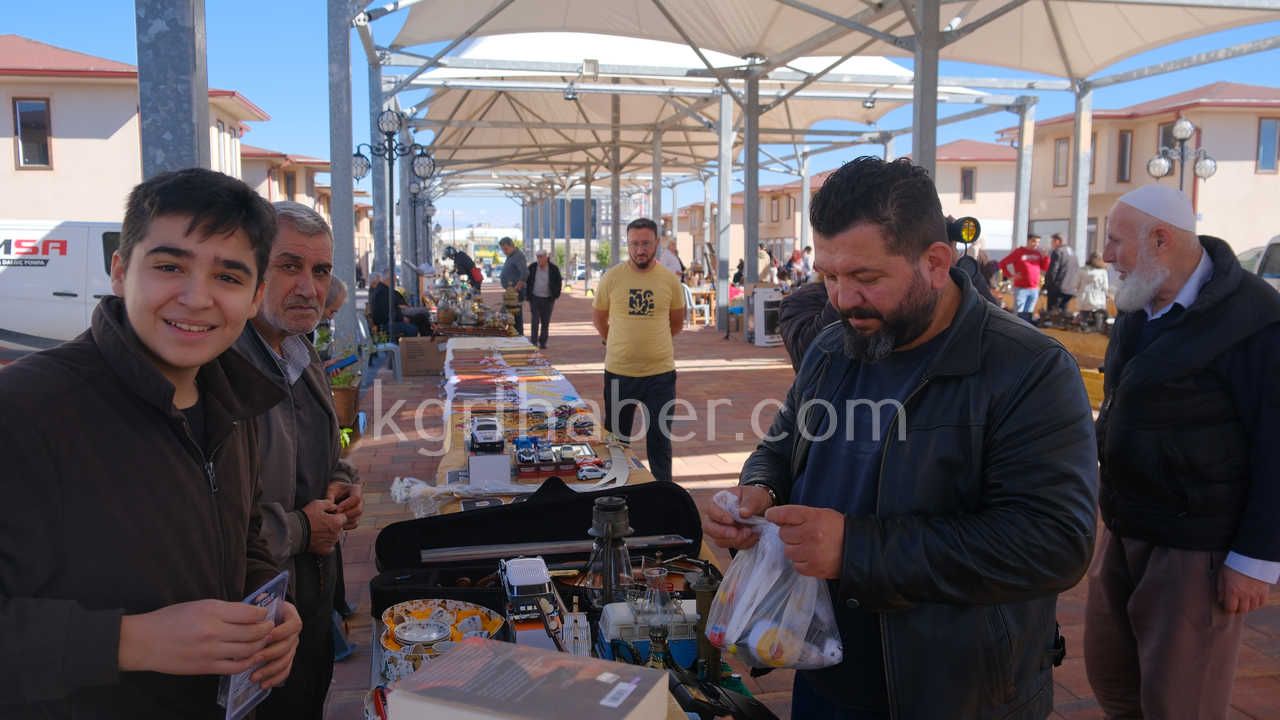 Karaman’da Antika Ve Ikinci El Eşya Pazarı Kuruldu Fiyatlar 10 Liradan 100 Bin Liraya Kadar Çıkıyor15