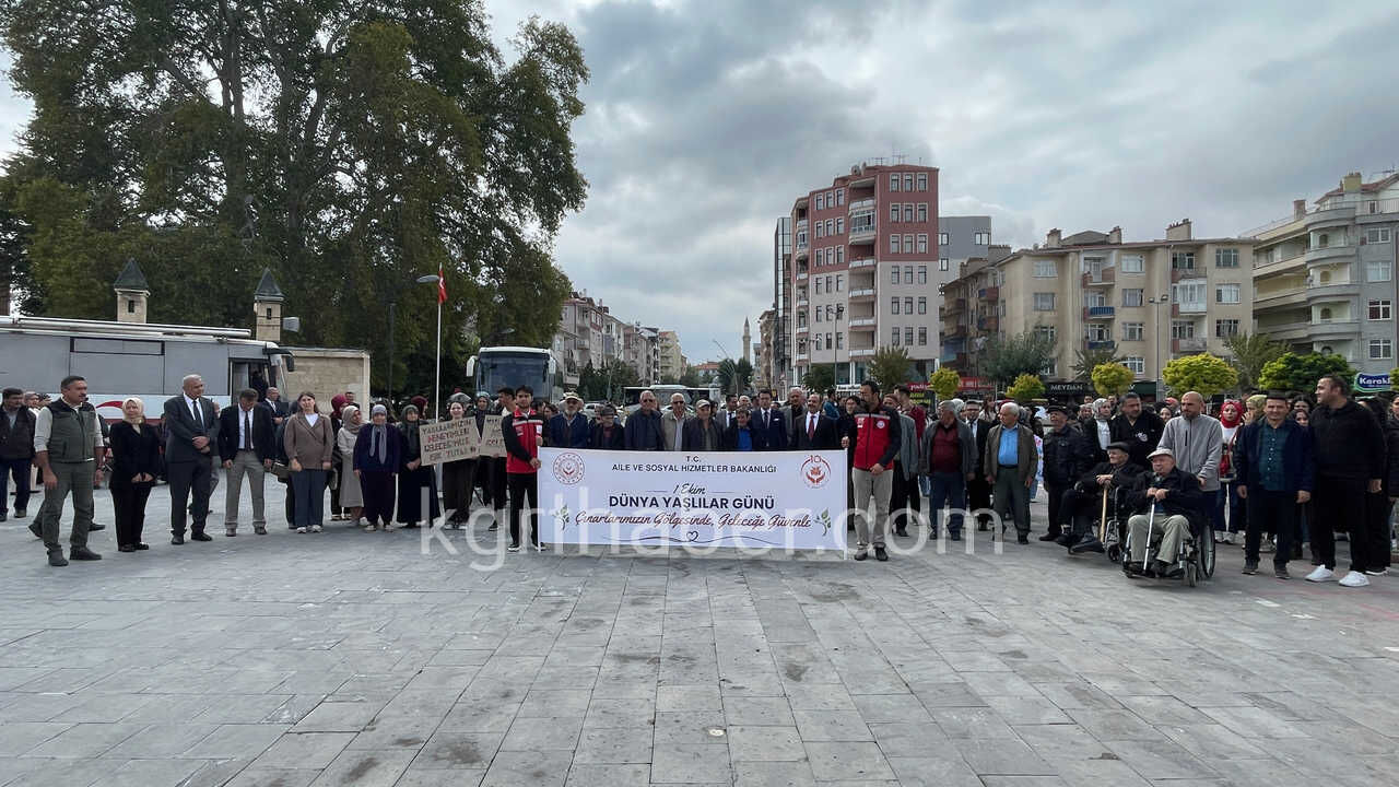 Karamanda Dunya Yaslilar Gununde Farkindalik Yuruyusu0