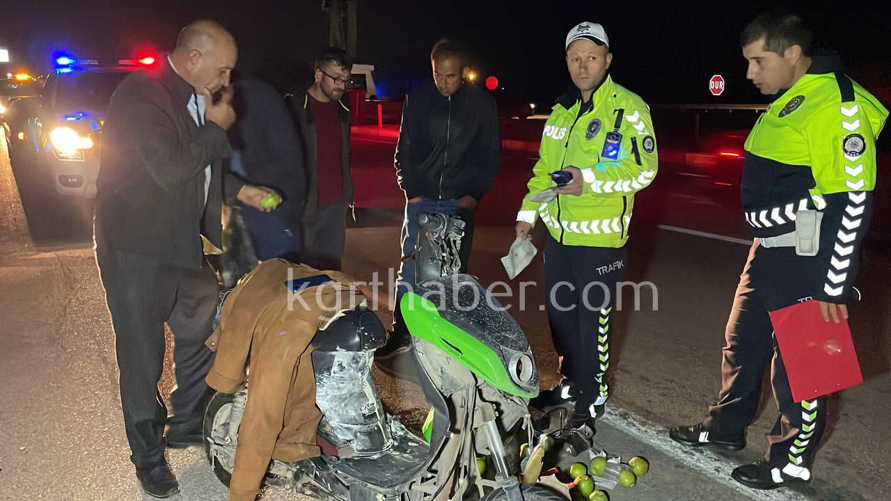 Karamanda Elektrikli Bisiklet Yayaya Carpti 2 Yarali1