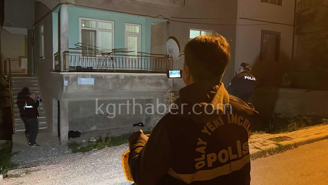 Karamanda Gece Yarisi Akilalmaz Olay 2 Kisi Hastanelik Oldu7