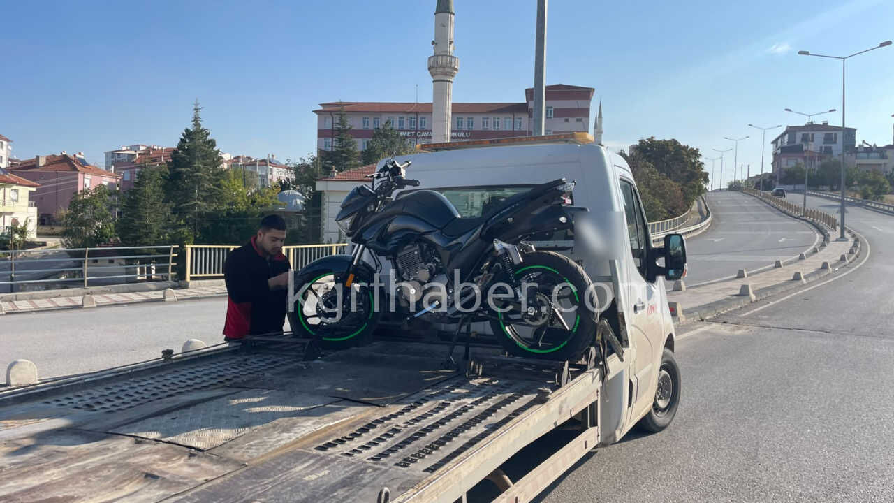 Karamanda Kavsakta Carpistilar 1 Yarali1