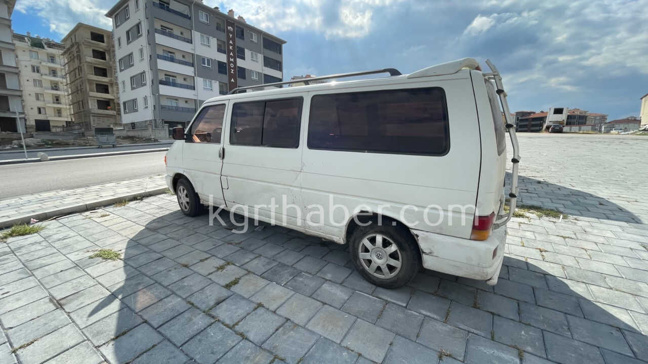 Karamanda Minibusle Otomobil Carpisti 2Si Cocuk 3 Yarali2