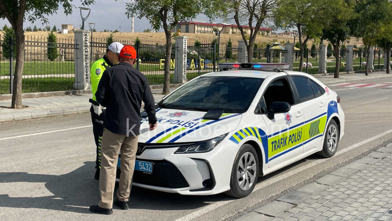 Karamanda Minibusle Otomobil Carpisti 2Si Cocuk 3 Yarali4