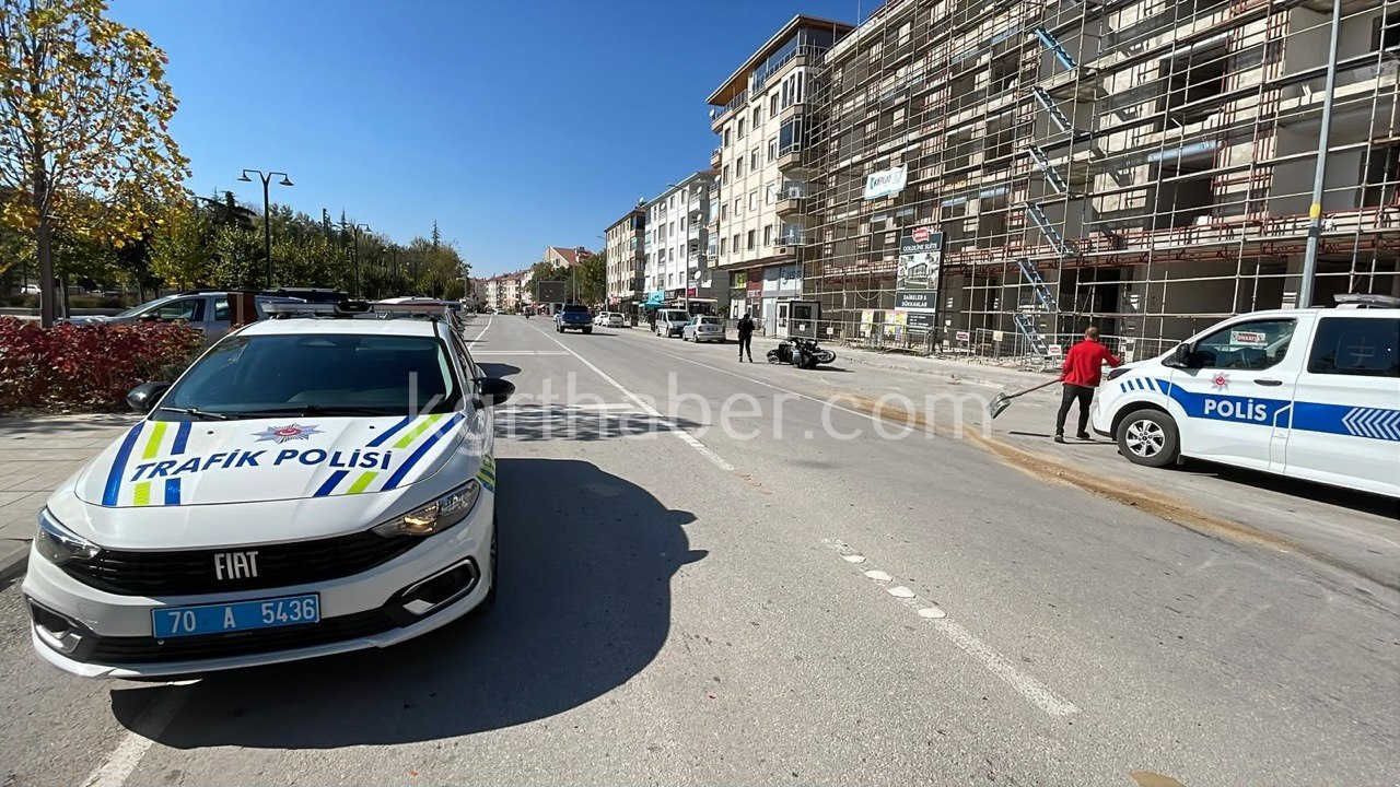 Karamanda Motosikletle Otomobil Carpisti 1 Agir Yarali3