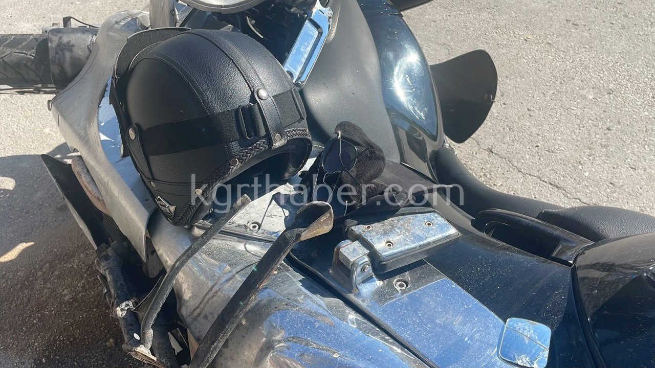 Karamanda Motosikletle Otomobil Carpisti 1 Agir Yarali5