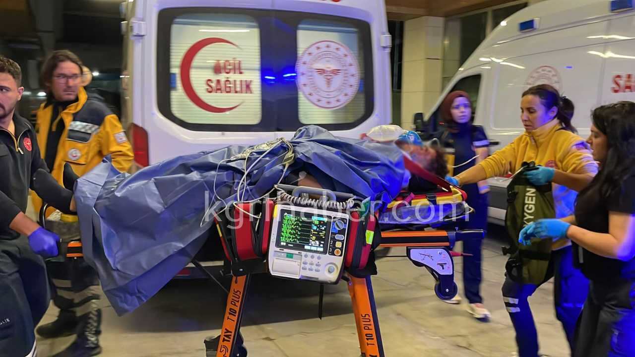 Karamanda Otomobil Ile Panelvan Carpisti 2Si Agir 3 Yarali7