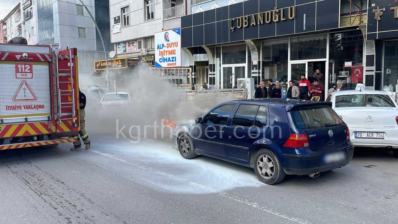 Karamanda Otomobil Sehrin Merkezinde Alev Alev Yandi5