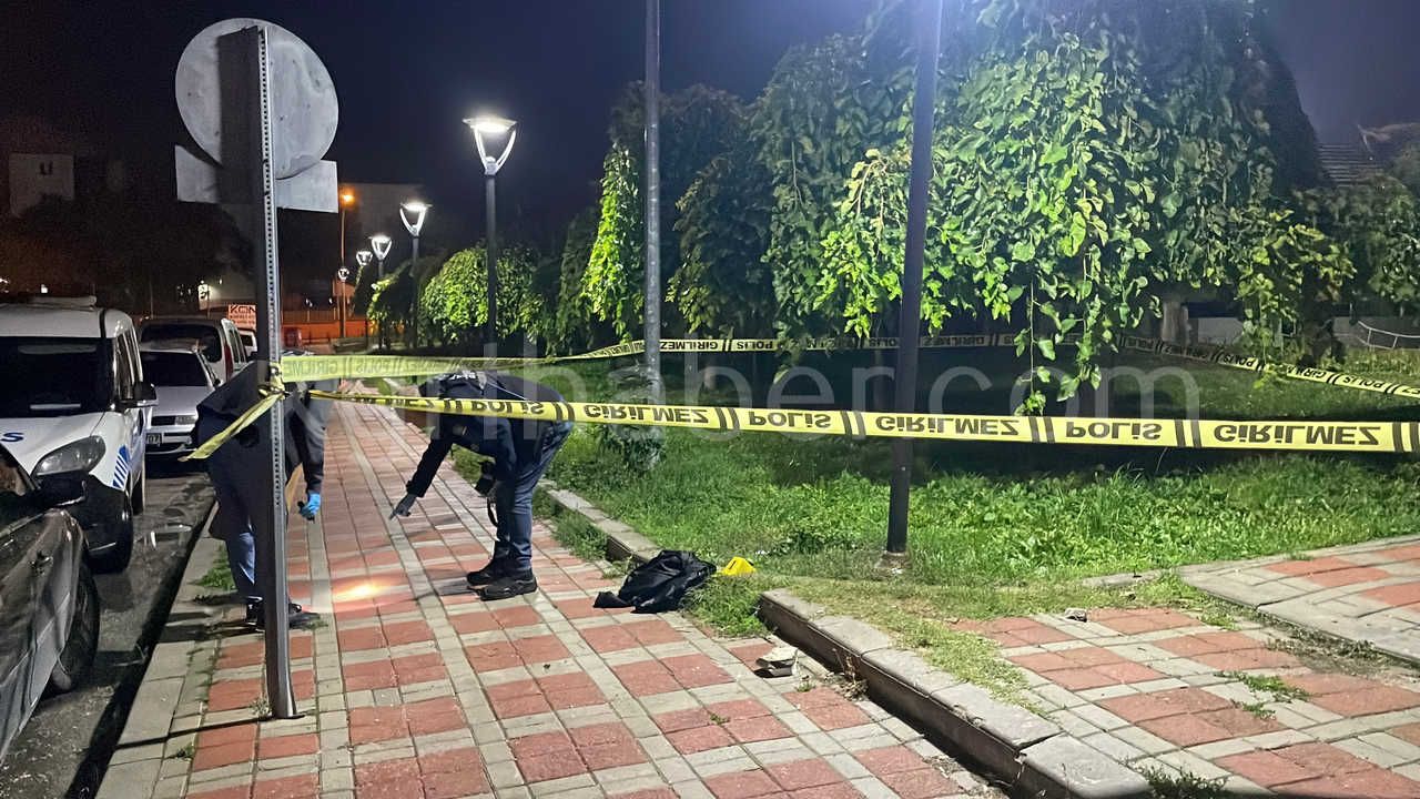 Karaman’da Parkta Bıçaklı Kavga 1’I Ağır 2 Çocuk Yaralı4