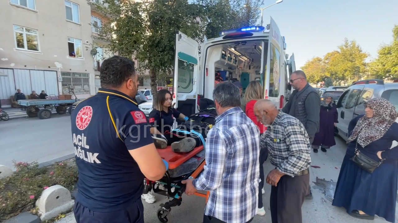 Karamanda Saglik Ekibi Yardim Istedi Yasli Adam Yetisti0