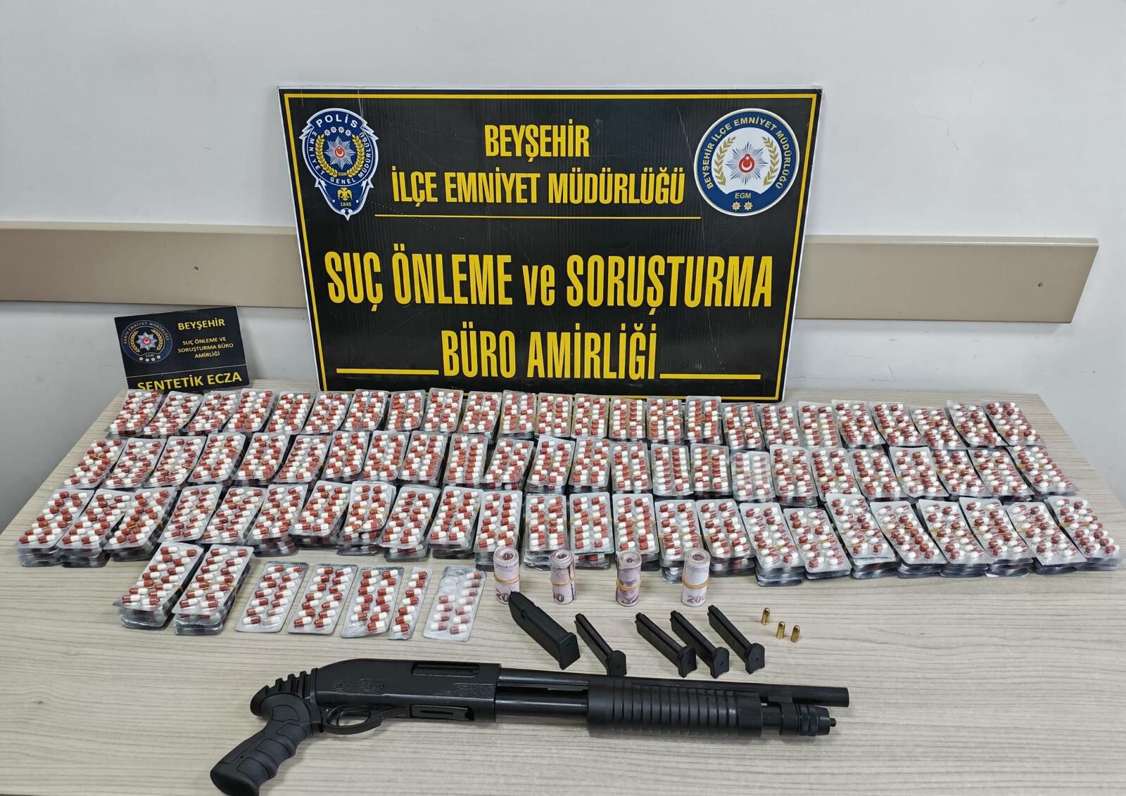 Konyada Uyusturucu Operasyonu 5 Supheli Gozaltinda (2)
