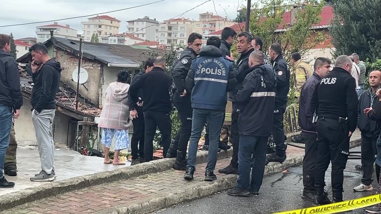 Maltepedeki Yanginda 12 Yasindaki Cocuk Yasamini Yitirdi (2)